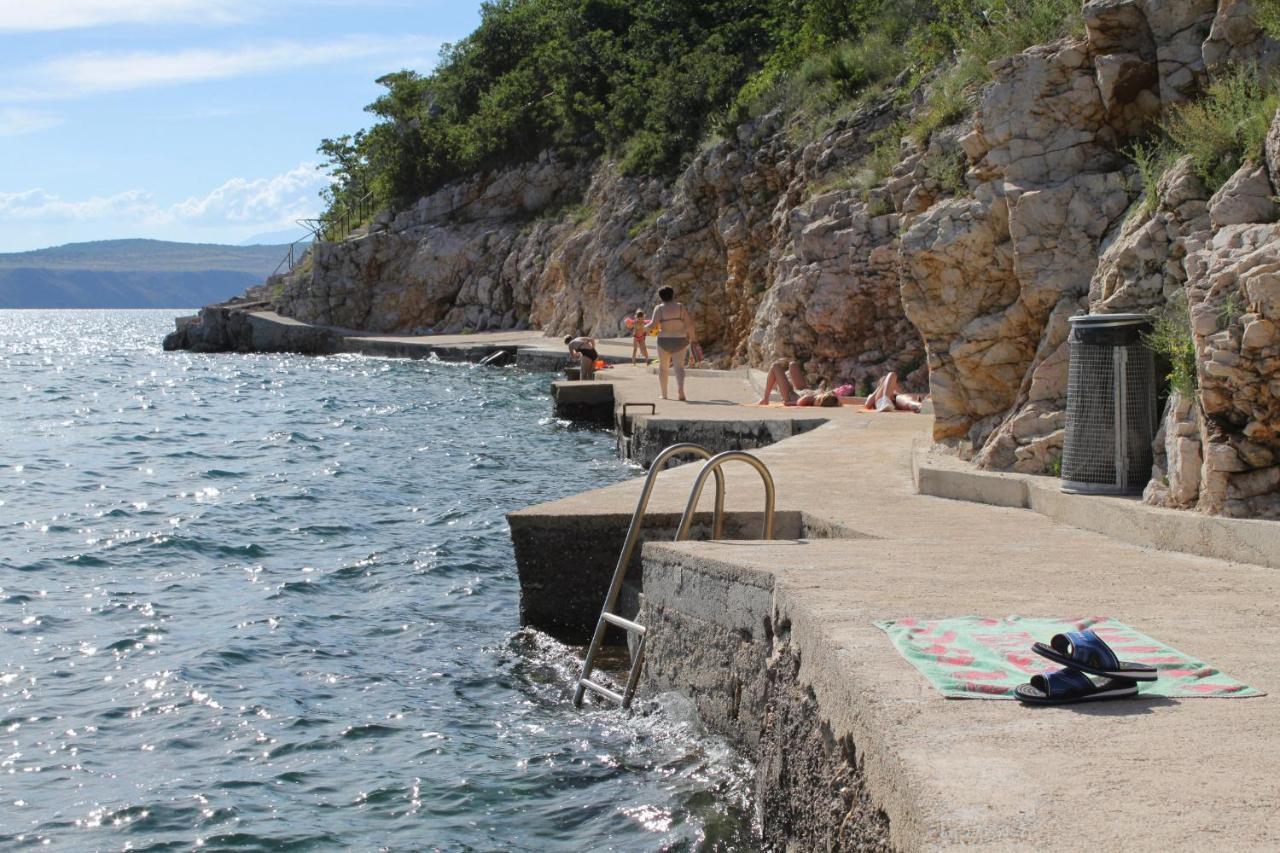 Apartments With A Parking Space Jadranovo, Crikvenica - 2377 Exterior photo